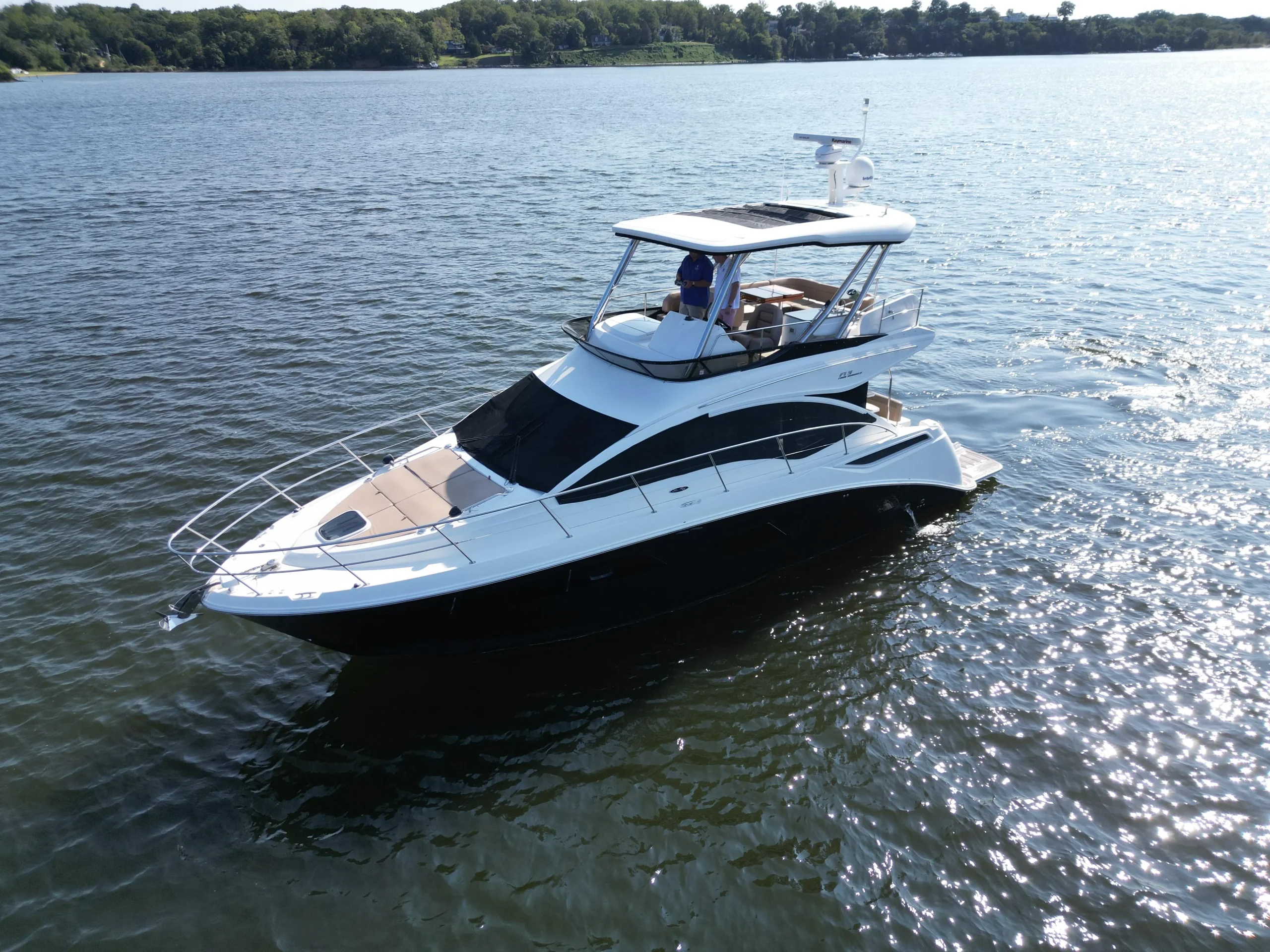 Listing Highlight: 40′ Sea Ray Fly 400 2017 Listing Highlight: 40′ Sea Ray Fly 400 2017