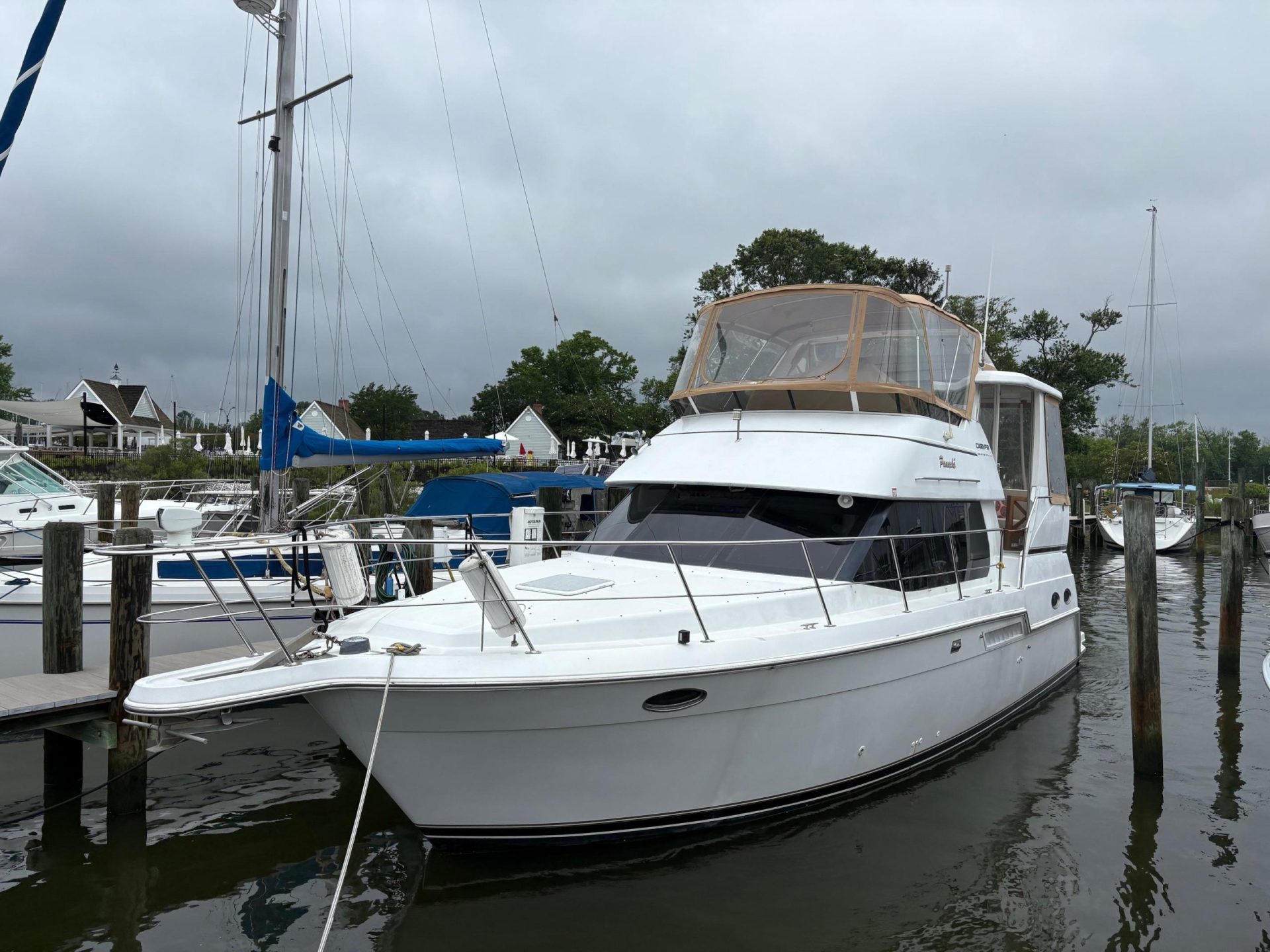 Listing Highlight: 35′ Carver 356 Motor Yacht 1999 | PANACHE