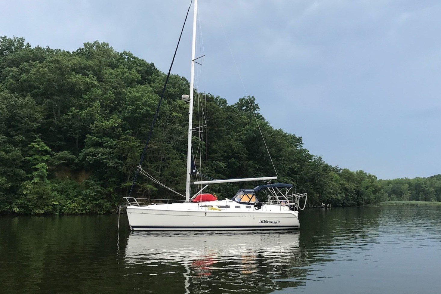Listing Highlight: 41′ Hunter 41 Aft Cockpit 2008 | JIBBERISH
